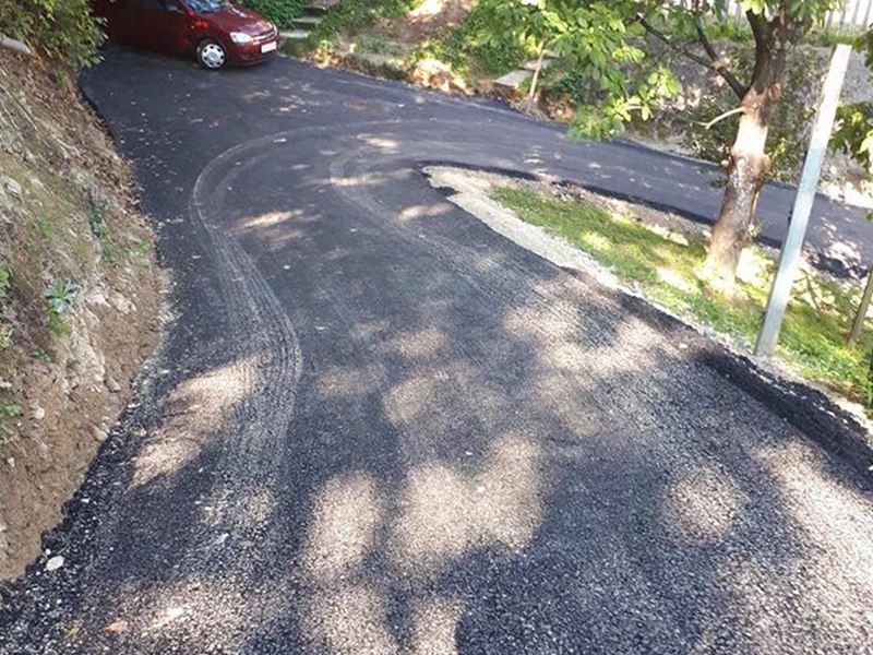 Asfaltirana Ulica Milke Trnine