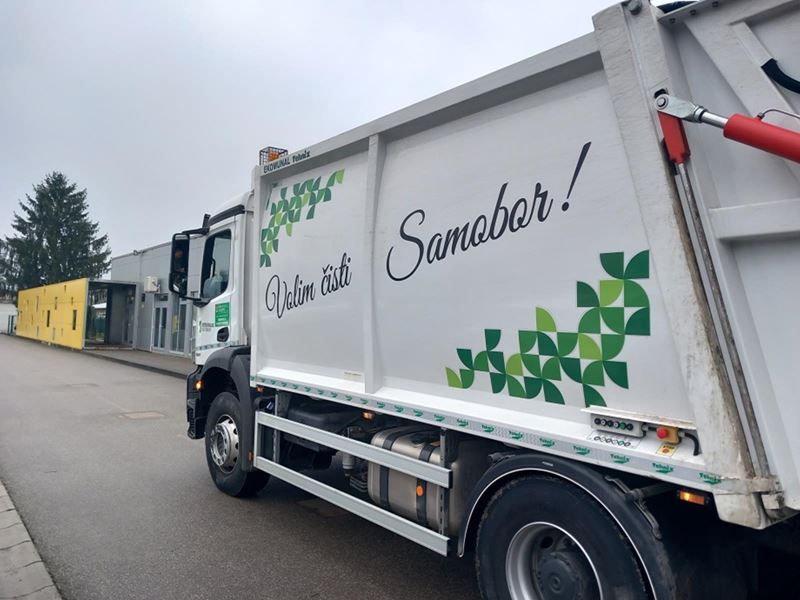 Kamion u vrtiću razveselio djecu