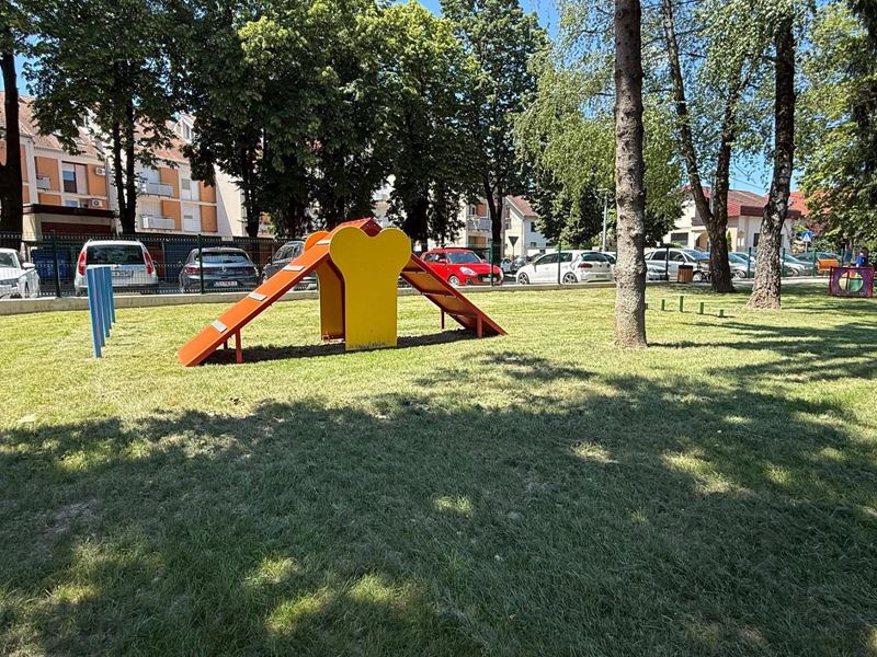 Otvoren novi park za pse