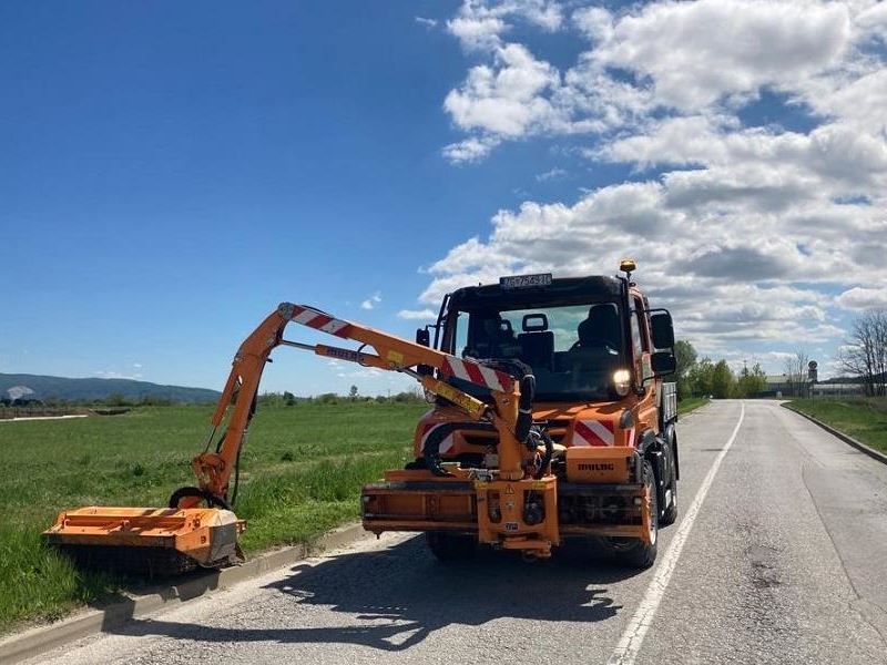 Košnja trave uz prometnice