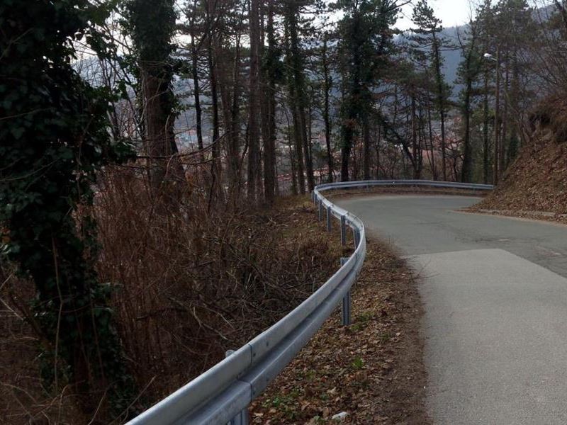 Postavljena zaštitna ograda u Ulici Maje Strozzi