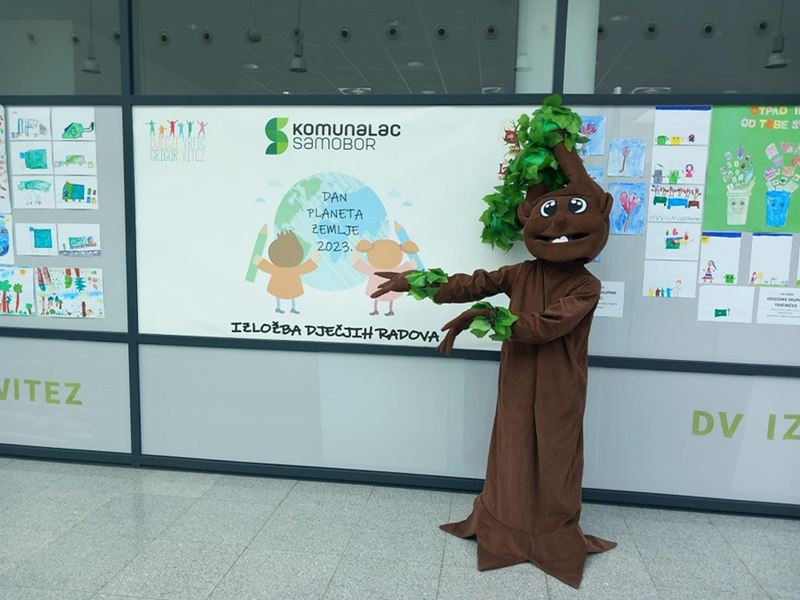 Izložbom dječjih radova obilježen Dan planeta Zemlje