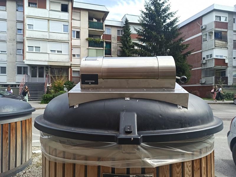 Ugrađeni otpadomjeri na sve polupodzemne spremnike