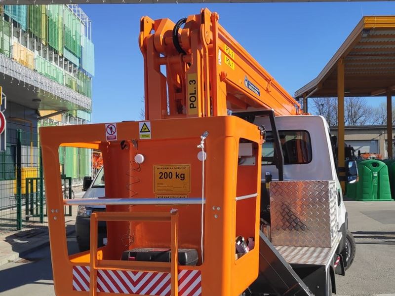 Nabavljena hidraulična platforma