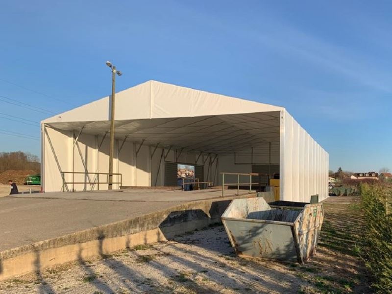 Novi šator za otpad na Trebežu